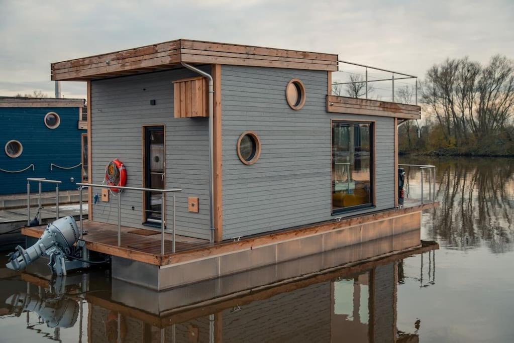 Dein Hausboot Off Fuer Deine Auszeit In Bådhotel *